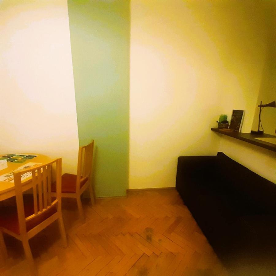 Apartamento Florianska Newtown Cracovia Exterior foto